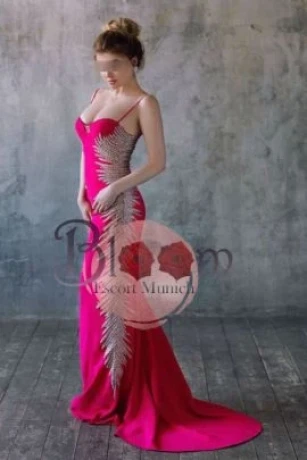 Raelynn