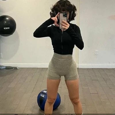Bella