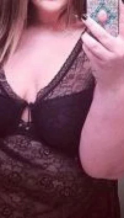 chubby sarah