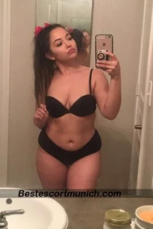 Lora