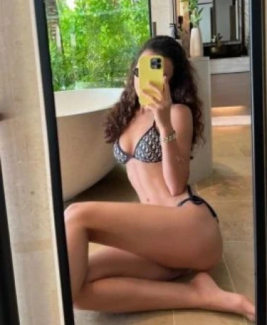 Mia