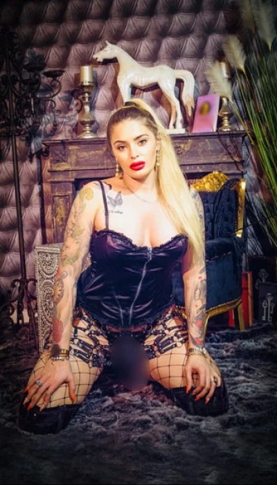 Sexy Lady Alyona Pornobizarrparty Dominant