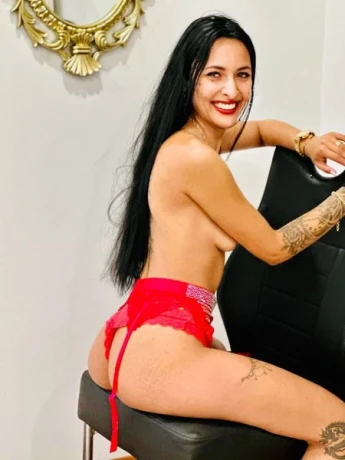 Lora Partygirl 18