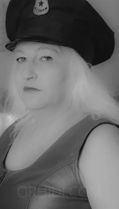 DEUTSCHE LADY SONJA