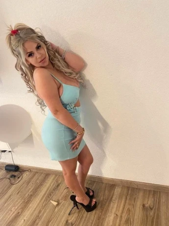 Karolina33