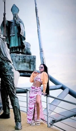 TS Angie VIP
