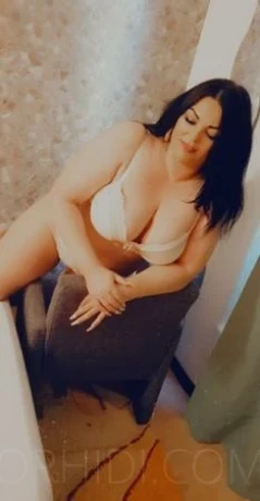 Elena - NEU in der Stadt