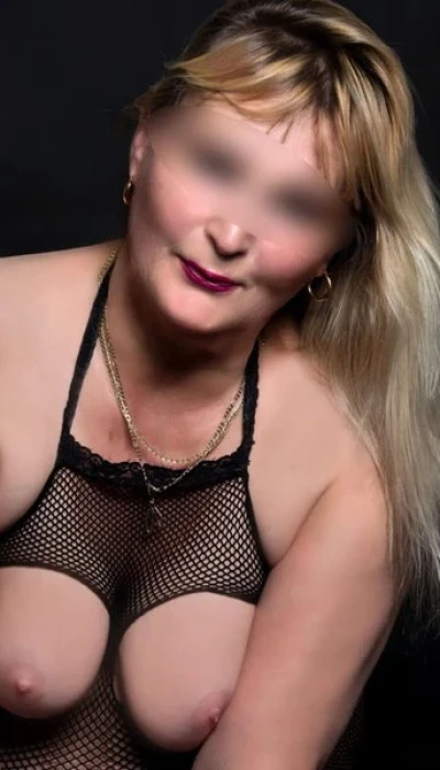 Simone Top Service