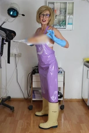 LADY JOHANNA HORN/ SYRKAY - DOMINANZ/KLINIK