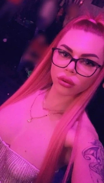 Ts Afrodita Nur Diese Woche