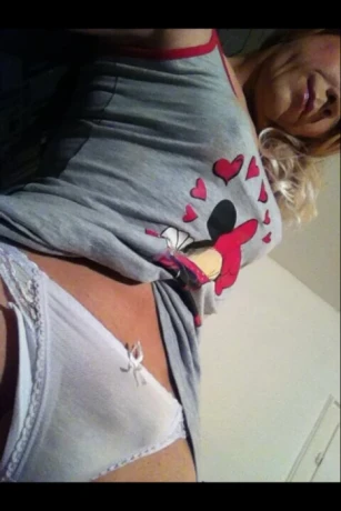 Pissy Diaper Ladyboy