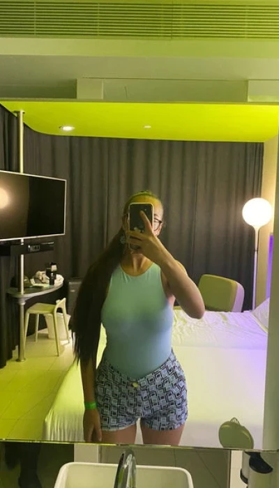 Malika - wenn Geilheit einen Namen hätte