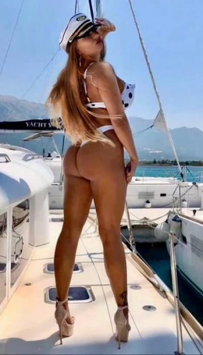 Amira