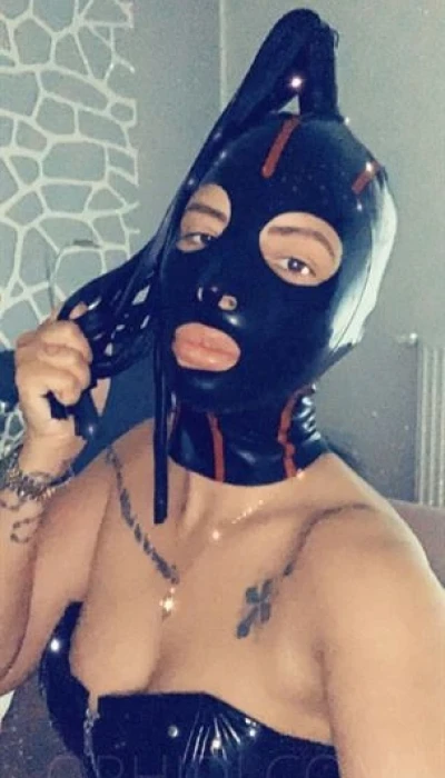 Herrin Lexy Fetisch Bizzar Domina