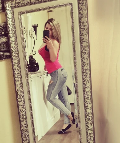 Nicole Aus Lettland