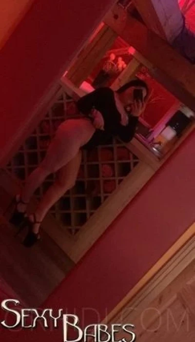 Emilia bei Sexy Babes