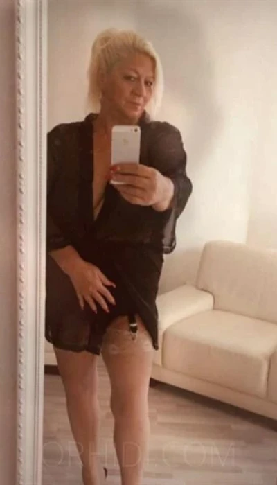 Deutsche Larizza, KS privat