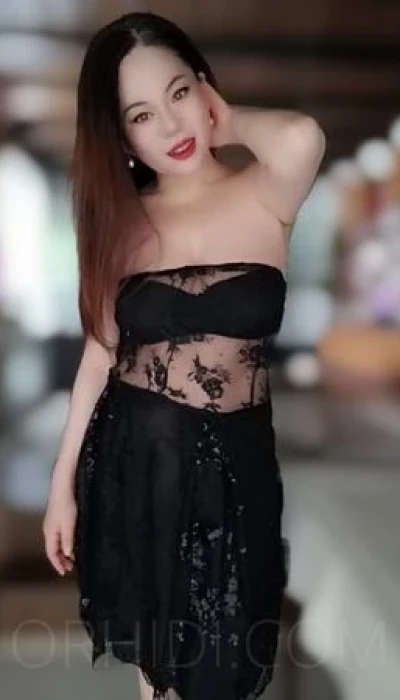 Mimi Body-to-Body-Massage