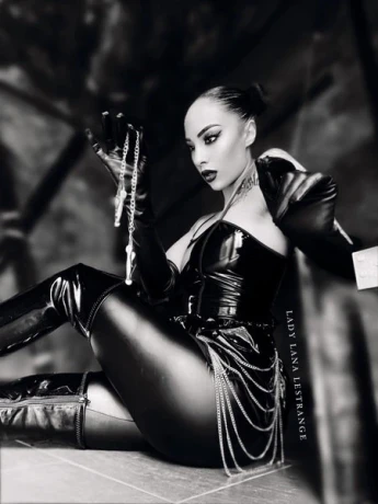 Domina Lady Lestrange