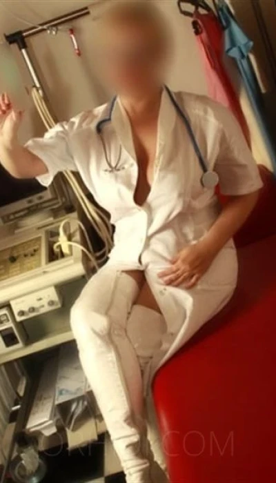 KLINIKERIN EVA