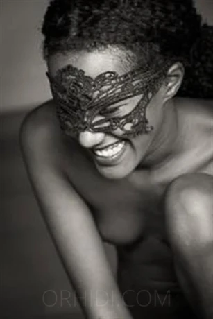 JO - SHADES ESCORT