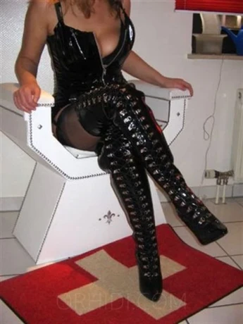 Lady Bizarr - Studio+Gyn.-Stuhl vorh.