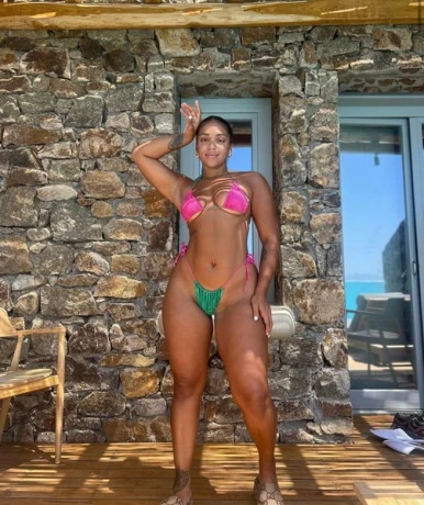 Veronica Ganz Neu Bei Xuxu Latinas Deluxe