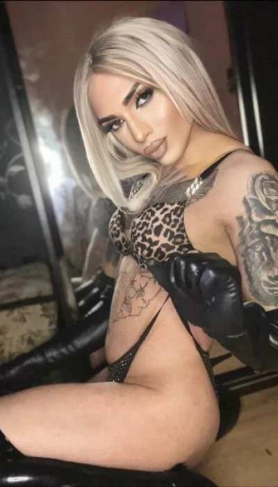 Ts Emanuela Sehr Heiss Heute