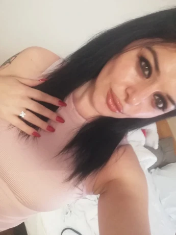 Elena Escort 7 24
