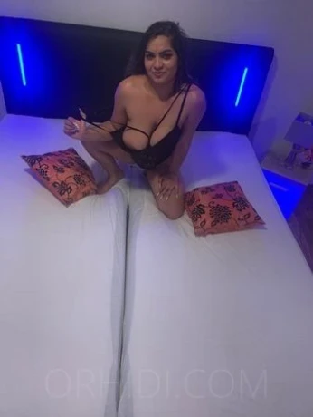 Dana GANZ NEU