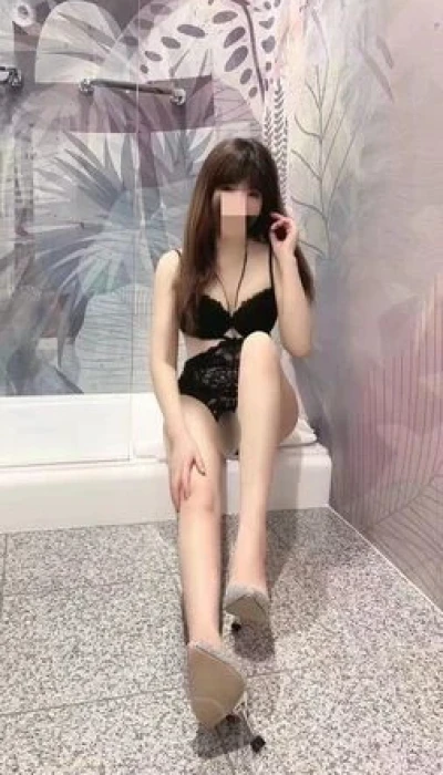 SISI aus China