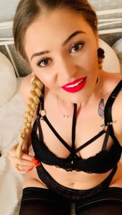 Sexy Lady Alyona Pornobizarrparty Dominant