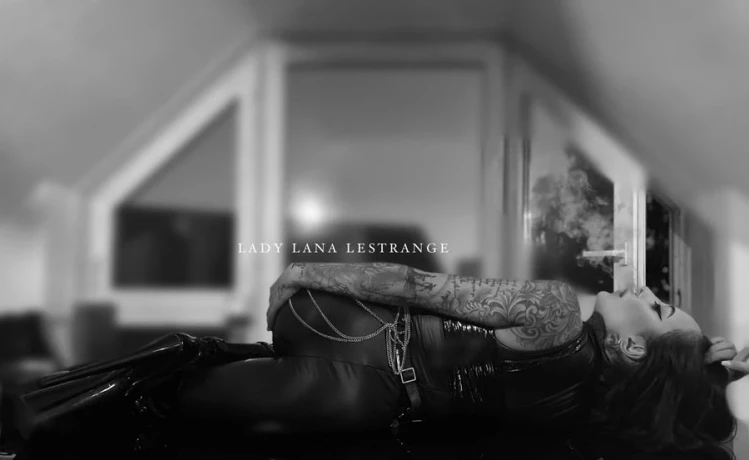 Domina Lady Lestrange