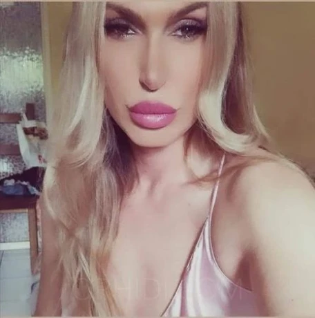 TS Jess - auch Domina Service!
