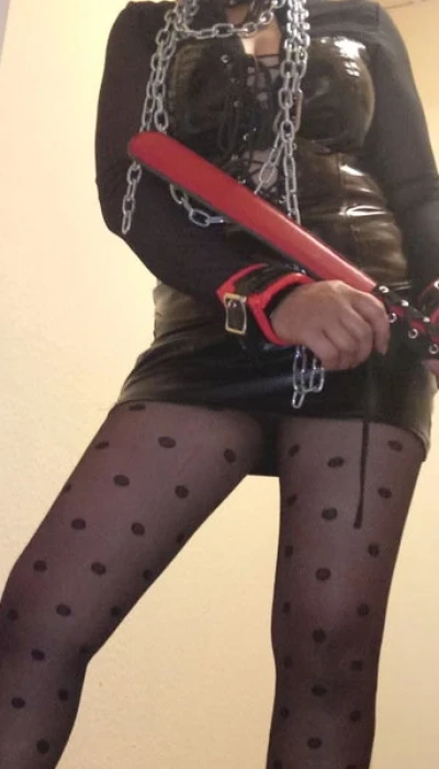 Mary Domina Bizarr