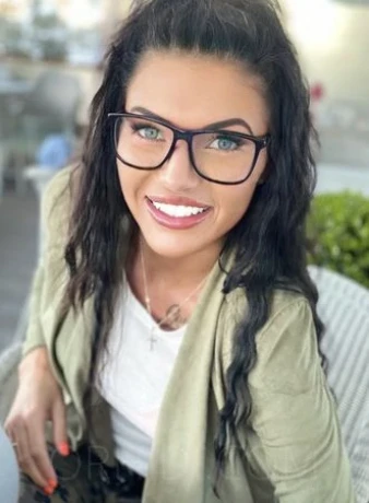 Deutsche Julia - erotische Massage