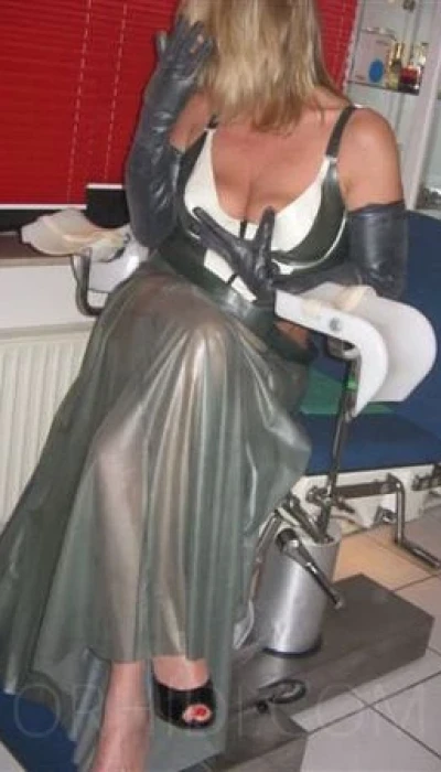 Lady Bizarr - Studio+Gyn.-Stuhl vorh.