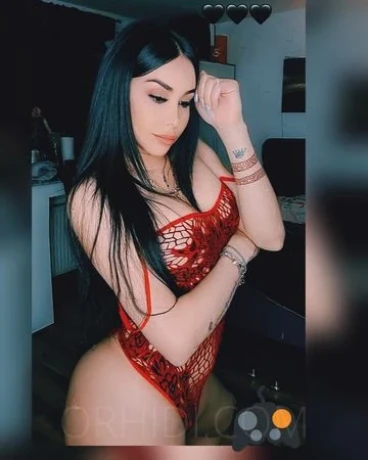 TS Anastasia Braun