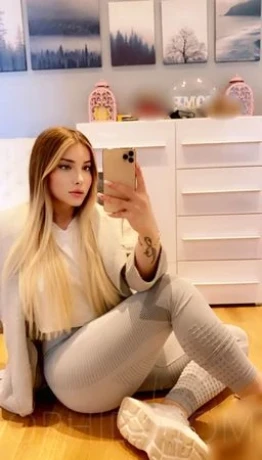 TS Ella D*ll - Türkish Sex bomb