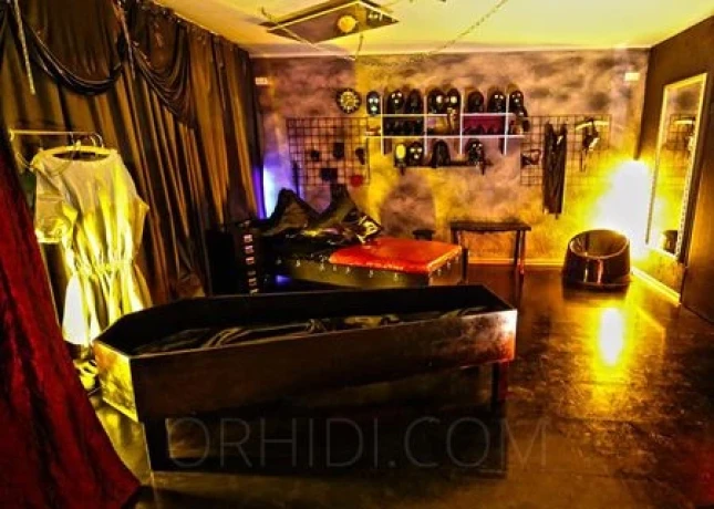 Heaven&Hell Domina Erotikhaus