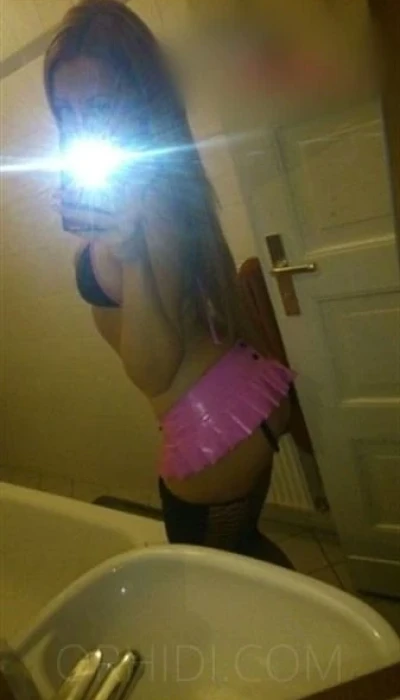 Sexy-Michelle