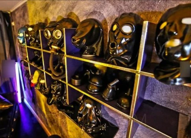 Heaven&Hell Domina Erotikhaus