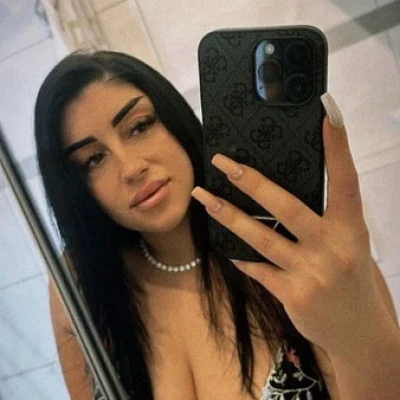 Gulia GANZ NEU