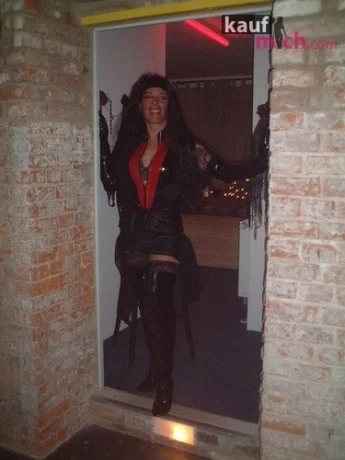Mistress Petra