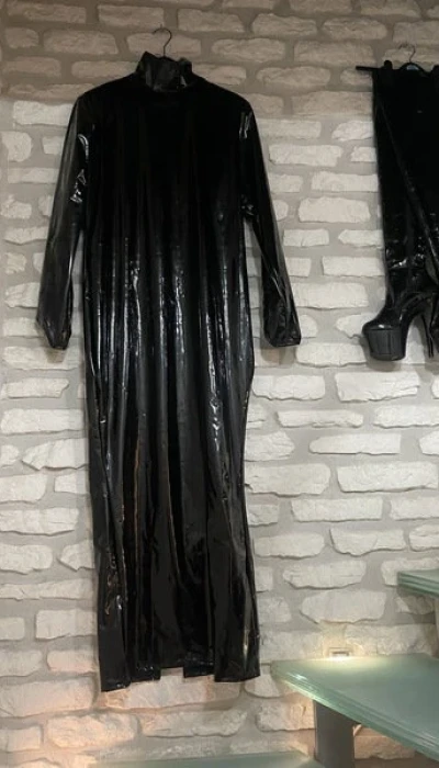 Bizarr Lady Carmen