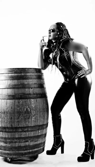 Jessi Domina Bis Zart