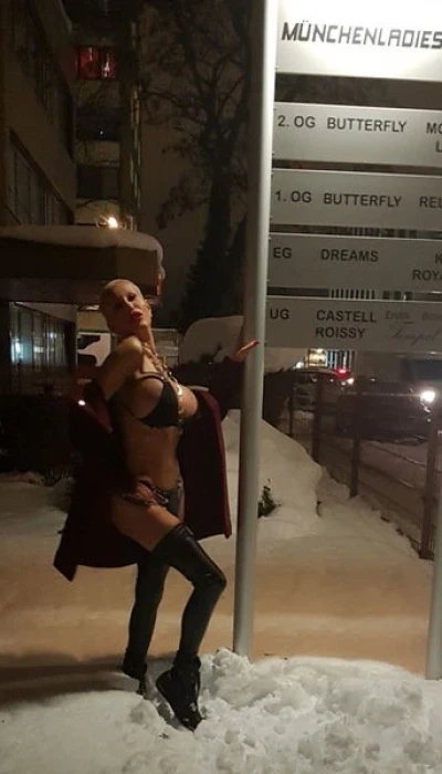 Trans Anna Latina Xxl