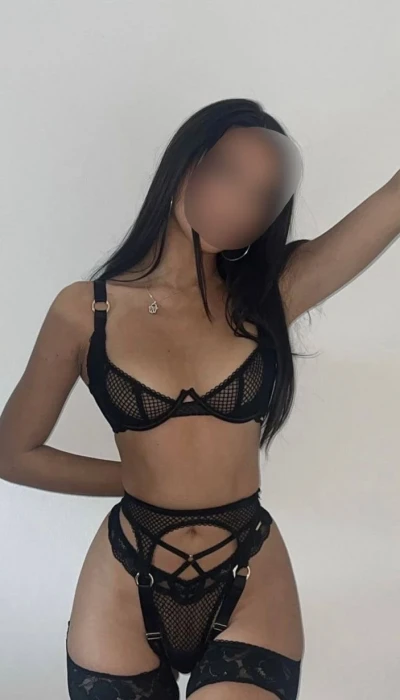 Maya Anal Konigin