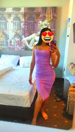 Rebeka Ganz Neu