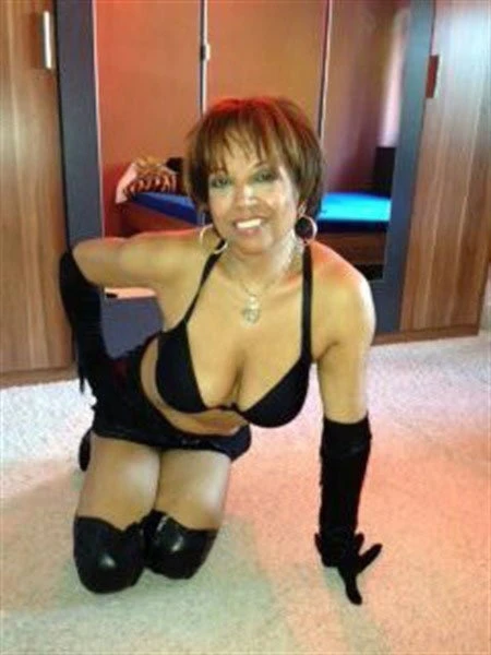 Valentina24